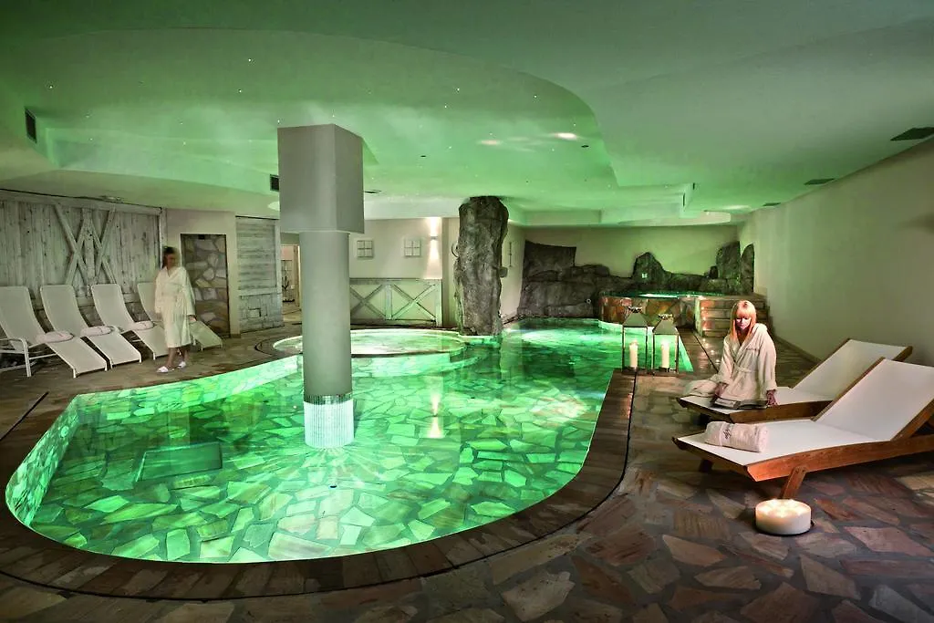 Grand Hotel Paradiso Passo del Tonale