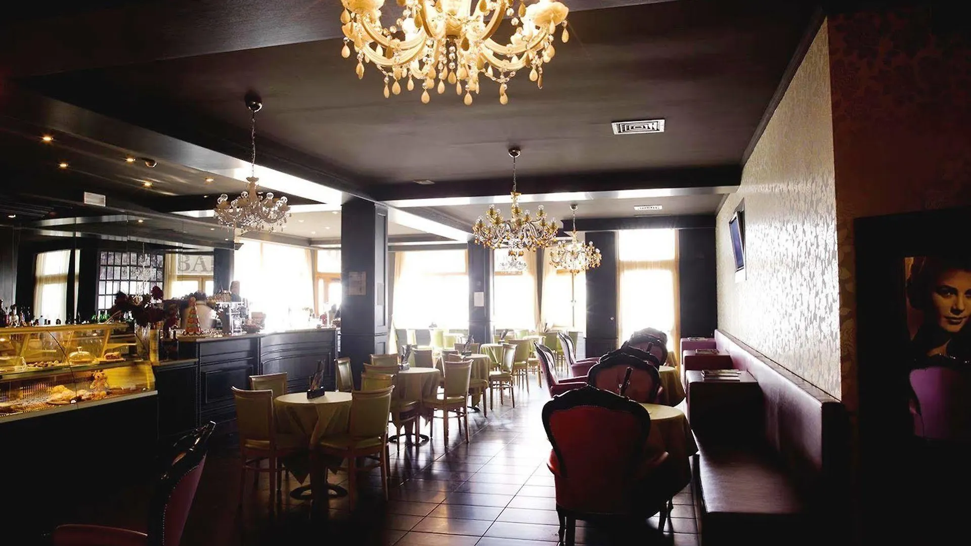 Grand Hotel Paradiso Passo del Tonale 5*,