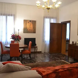 https://santa-marina-5888a.hotelinveneto.com